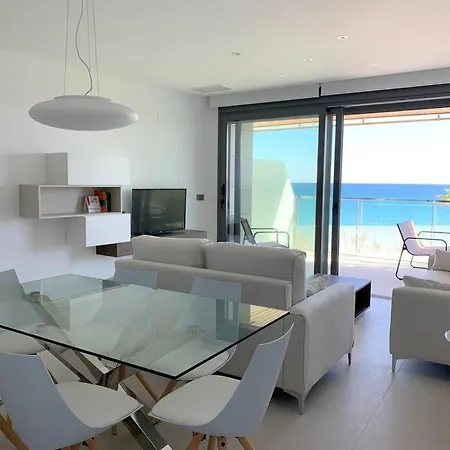 Luxe San Juan Beach, Heated Pool.