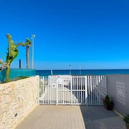 Appartement Luxe San Juan Beach, Heated Pool. Alicante